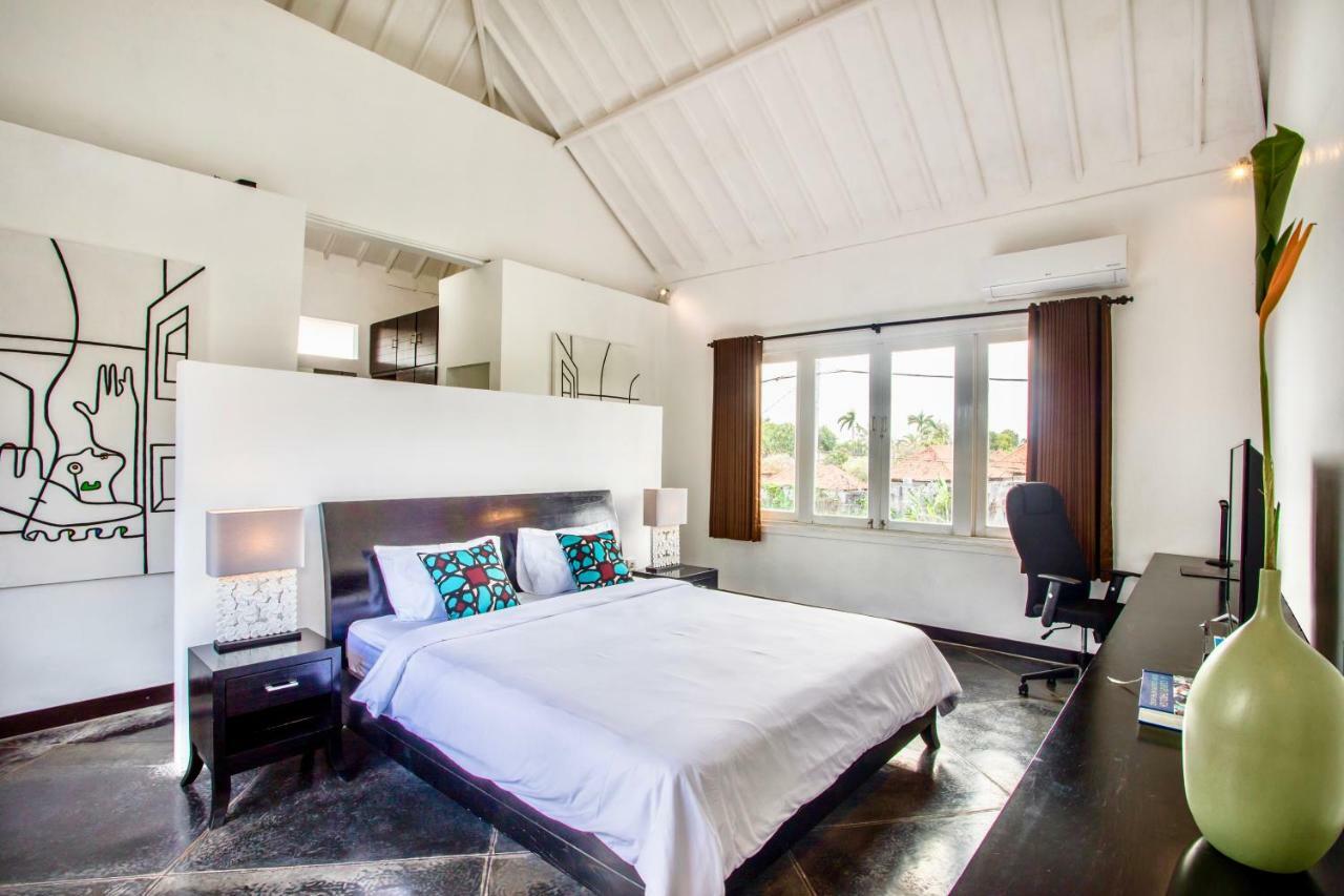 Villa Julia | Heart Of Seminyak | 350M Beach Dış mekan fotoğraf